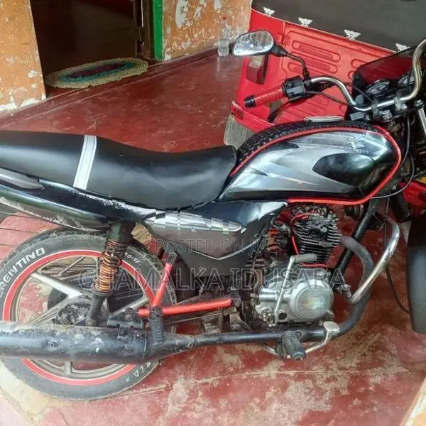 Bajaj Platina 100 ES 2008