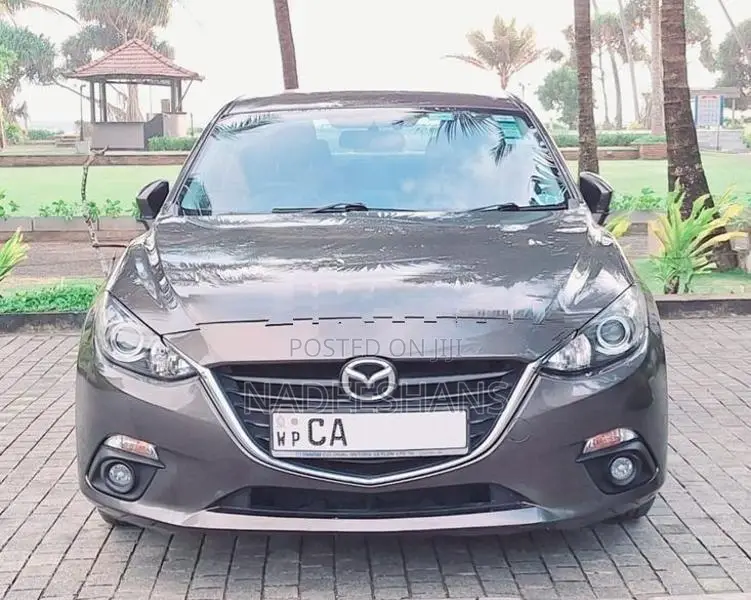Mazda 3 2016