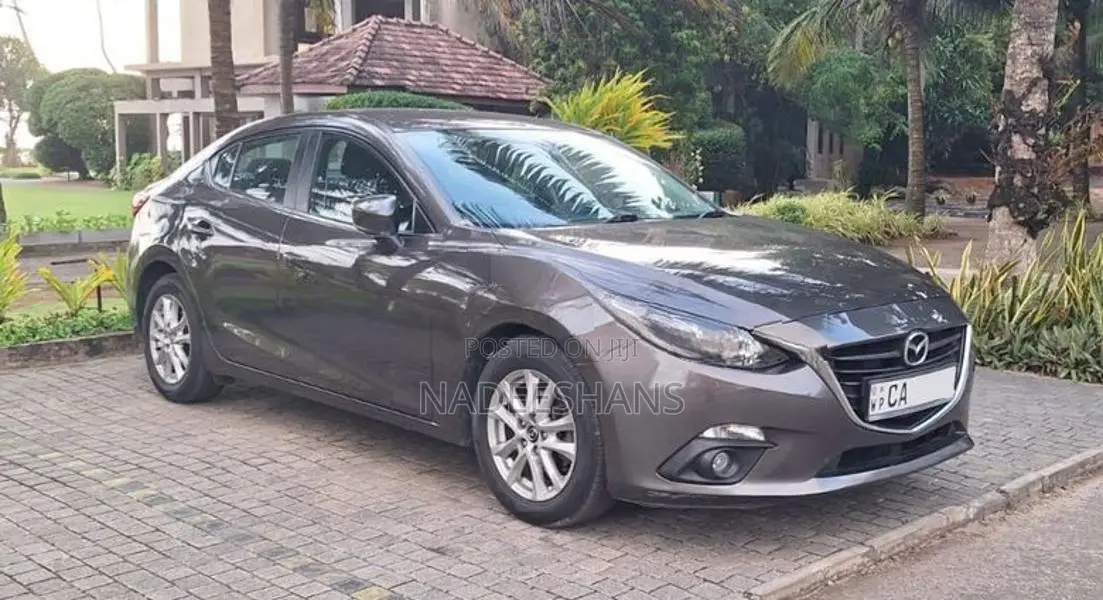 Mazda 3 2016