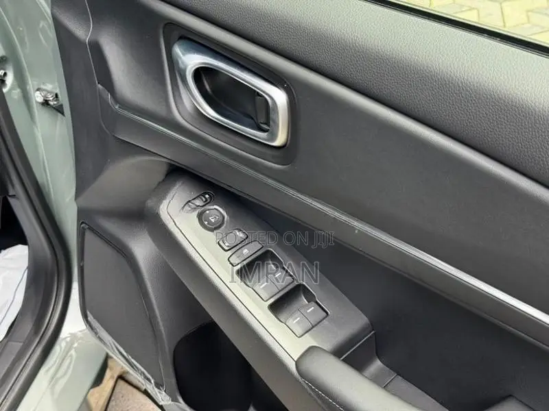 Honda Vezel ZPREMIUM FULLY LOADE 2026