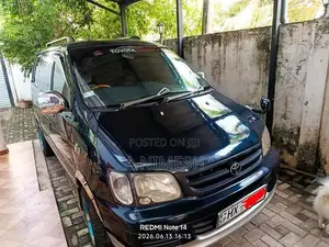 Toyota Noah CR42 2000
