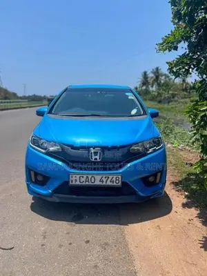 Honda Fit GP6 2015