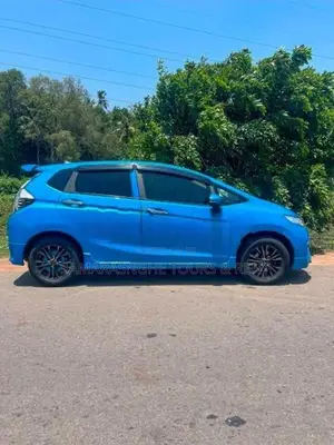 Honda Fit GP6 2015