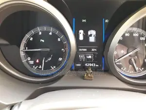 Toyota Land Cruiser Prado 2015