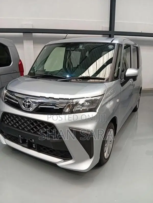 Toyota Roomy X 2023