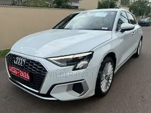 Audi A3 Advance B&O Sound 2023