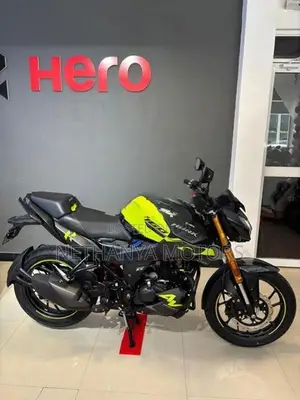 Hero Hunk 160R 4V 2026
