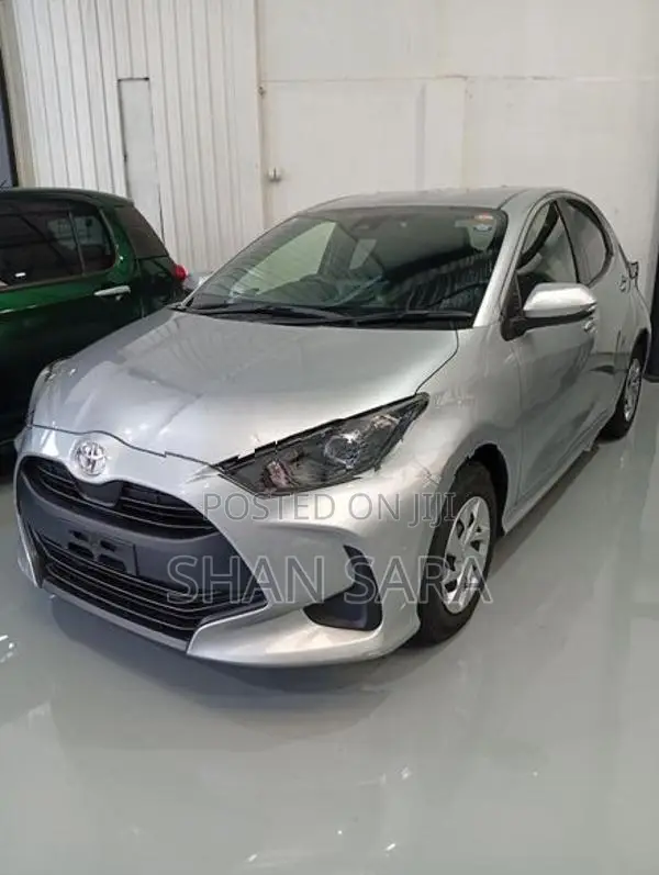 Toyota Yaris X Limited 2023