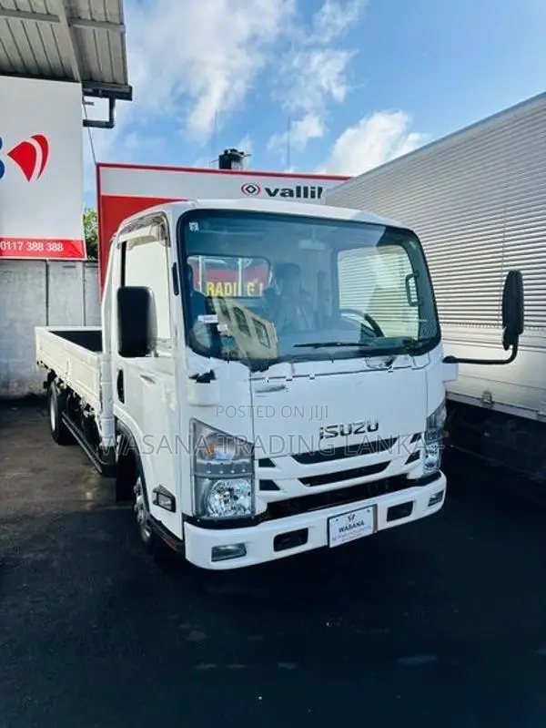 Isuzu Elf Open Truck 2018