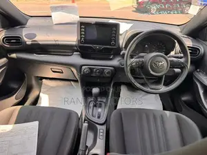 Toyota Yaris X Limited 2023