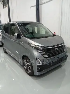 Nissan Dayz Highway Star 2024