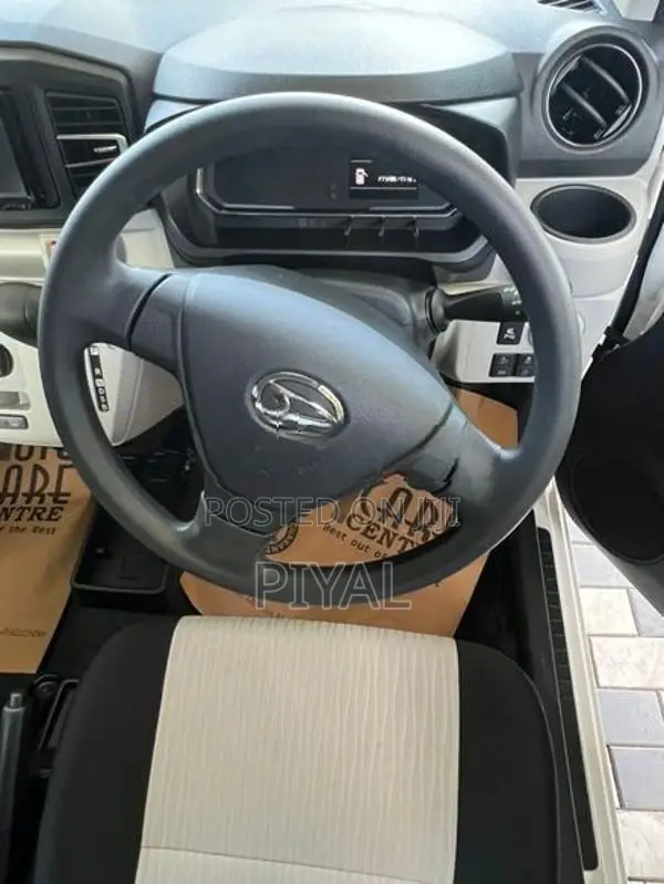 Daihatsu Mira L Grade 2025