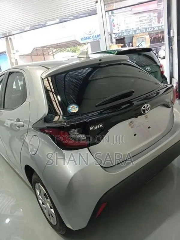 Toyota Yaris X Limited 2023