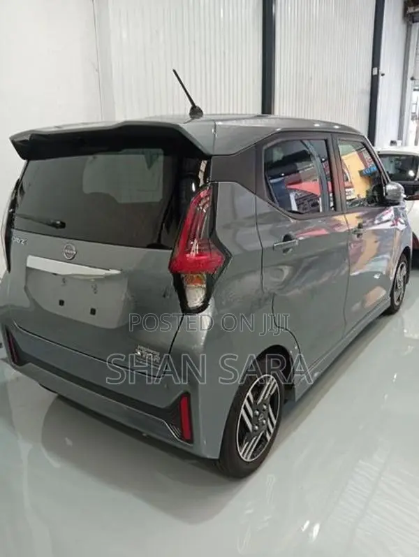 Nissan Dayz Highway Star 2024
