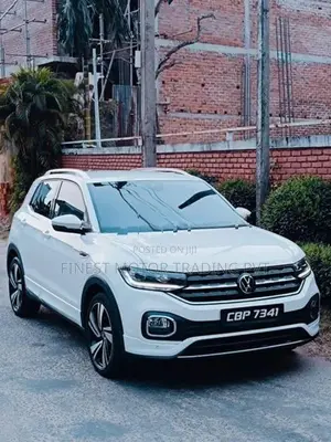 Volkswagen T-Cross R -LINE JAPAN 2024