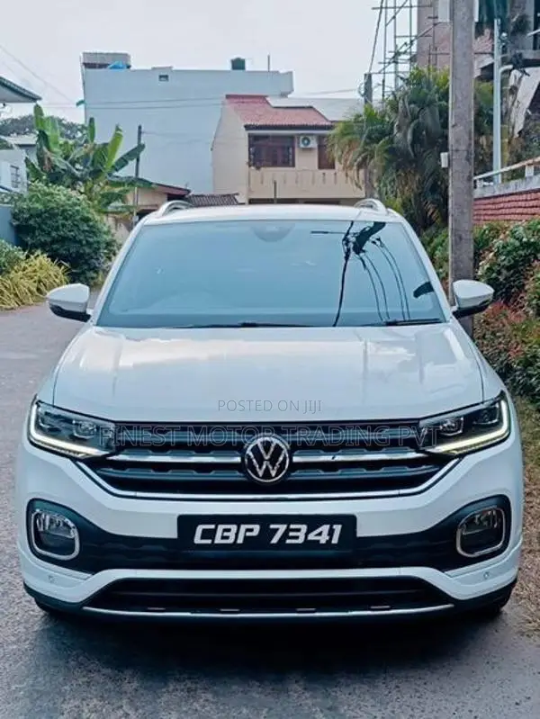Volkswagen T-Cross R -LINE JAPAN 2024