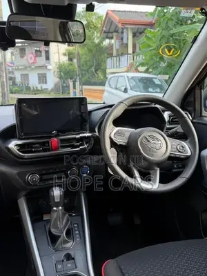 Toyota Raize Z Hybrid 2024