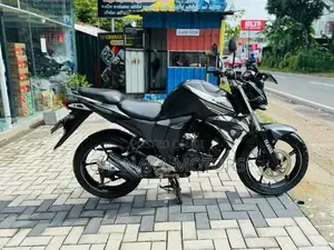 Yamaha FZ 2018