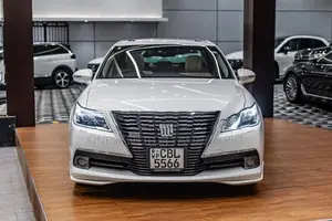 Toyota Crown Royal Saloon 2020