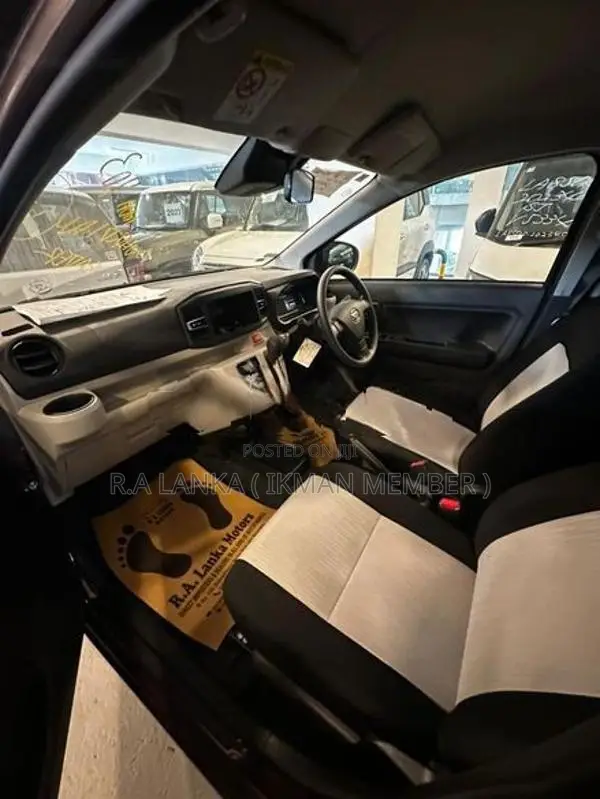 Daihatsu Mira G Grade 2024