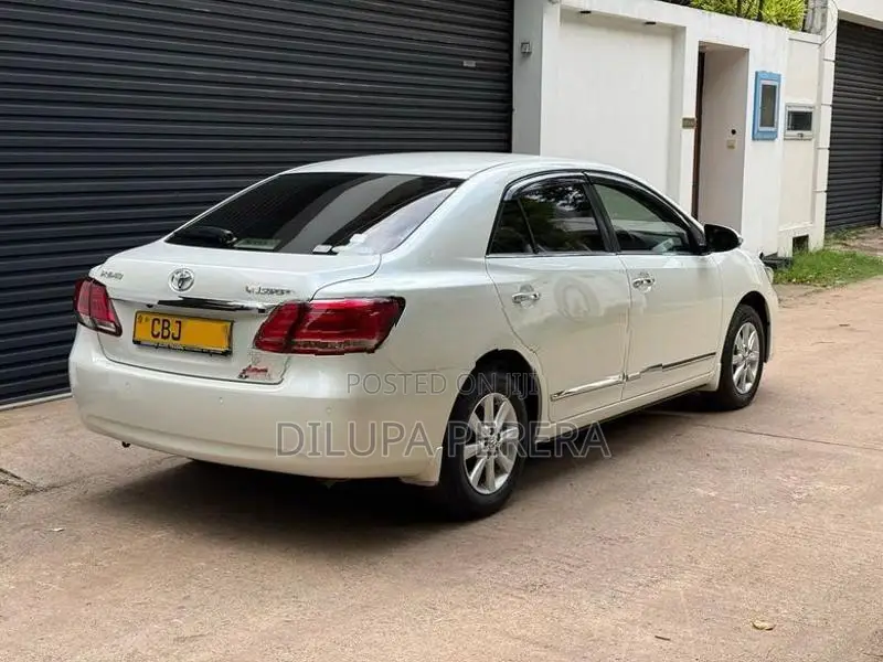Toyota Premio G Superior 2019