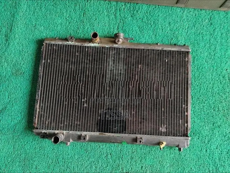 Toyota Starlet EP82 Radiator