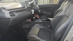 Toyota CHR NGX 50 - 4WD 2017