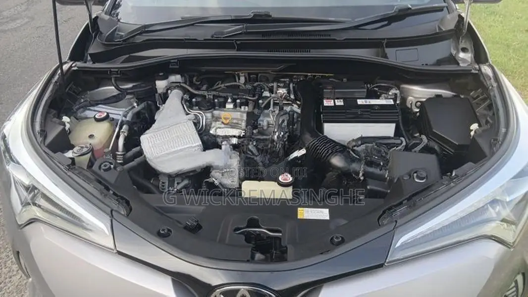 Toyota CHR NGX 50 - 4WD 2017