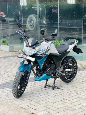 Yamaha FZs V2 2015