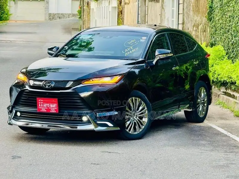 Toyota Harrier 2025