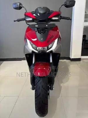 Hero XOOM 125R 2026