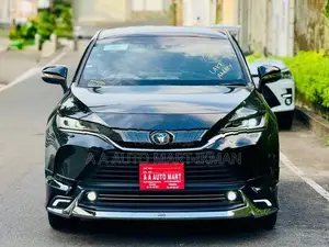 Toyota Harrier 2025