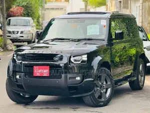 Land Rover Defender 110 P300e HYBRID 2026
