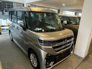 Suzuki Spacia Custom GS 2024