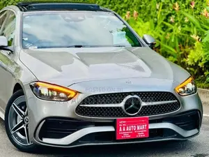 Mercedes Benz C200 AMG LINE PREMIUM 2023