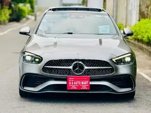Mercedes Benz C200 AMG LINE PREMIUM 2023