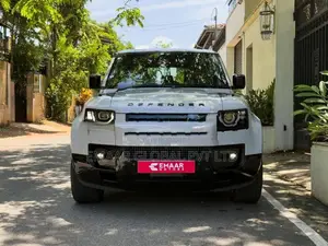 Land Rover Defender 110 2026