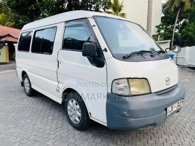 Mazda Bongo Lion Face 1999