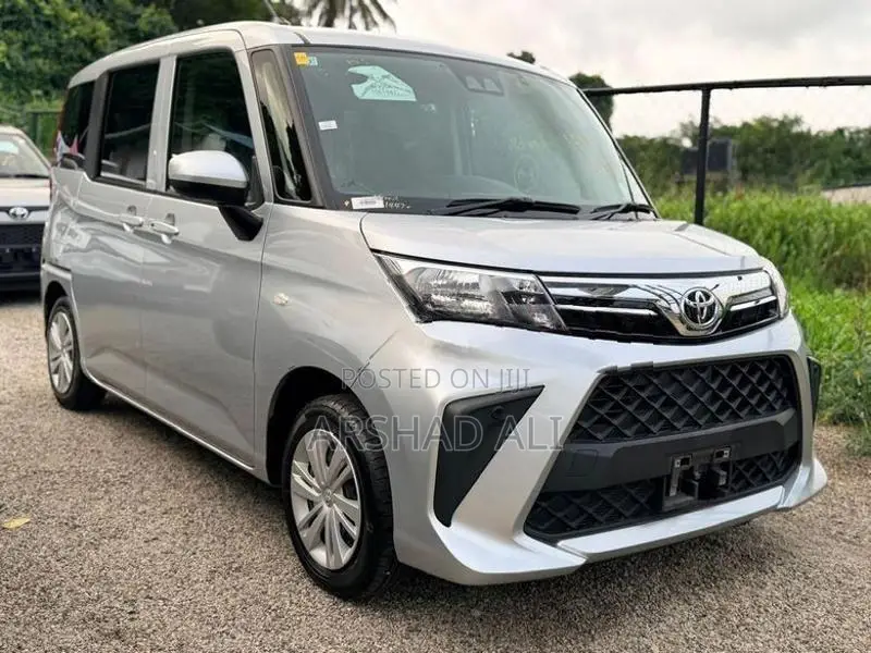 Toyota Roomy X Grade 2023