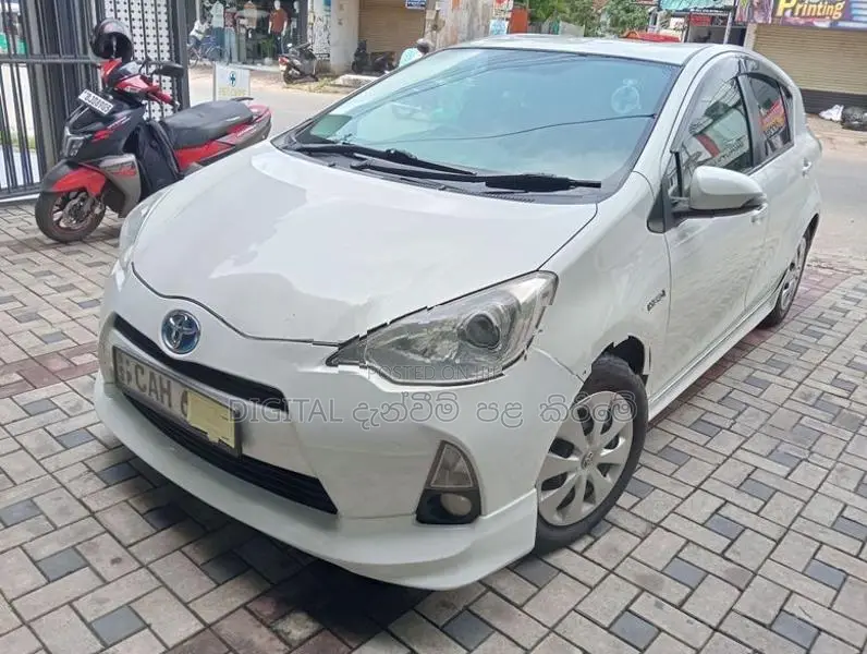 Toyota Aqua G Grade 2014