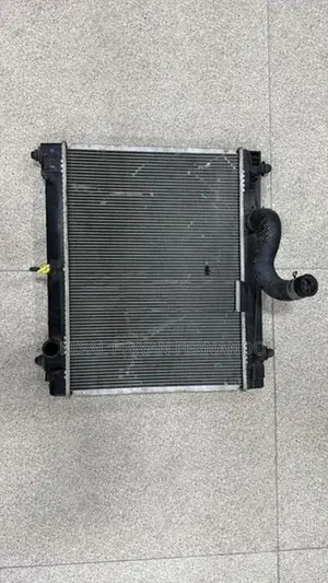 Toyota Vitz KSP90 Radiator