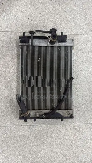 Daihatsu Mira Radiator