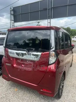 Toyota Roomy GT Turbo 2023