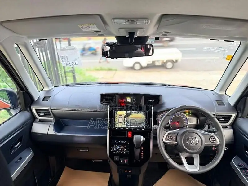 Toyota Roomy GT Turbo 2023