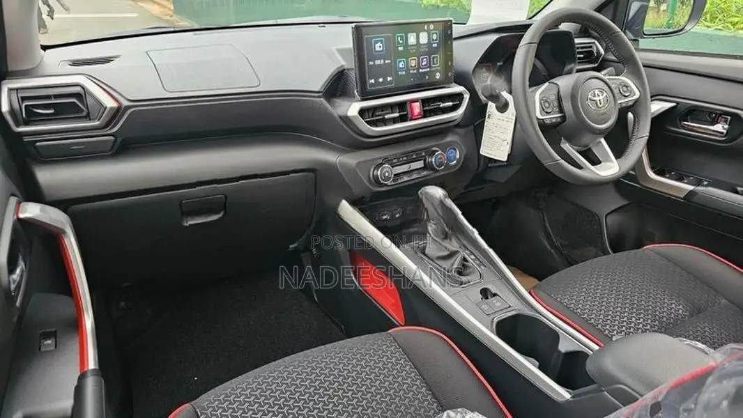 Toyota Raize Z HYBRID 1200CC 2026
