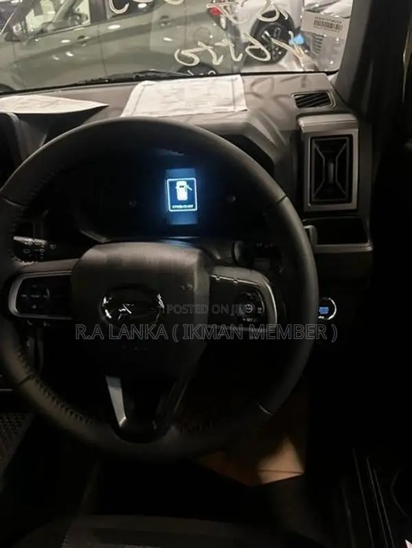 Daihatsu Taft G CHROME VENTURE 2025
