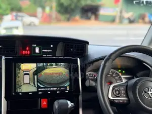 Toyota Roomy GT Turbo 2023