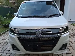 Suzuki Wagon R Custom Z 2025