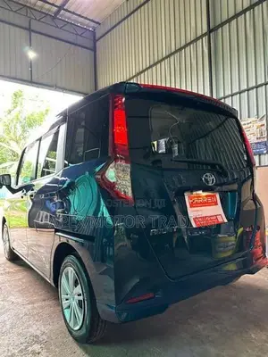 Toyota Roomy G Grade 2023