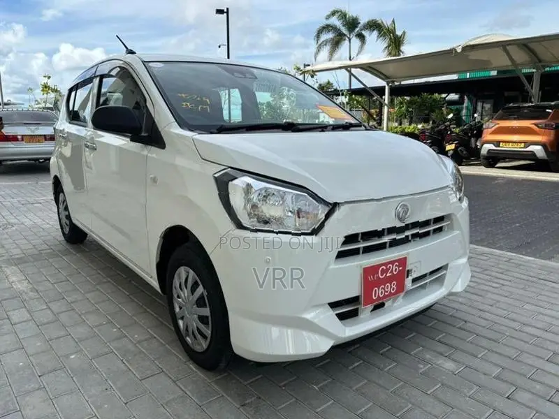 Daihatsu Mira Safety Rear Wipercam 2026